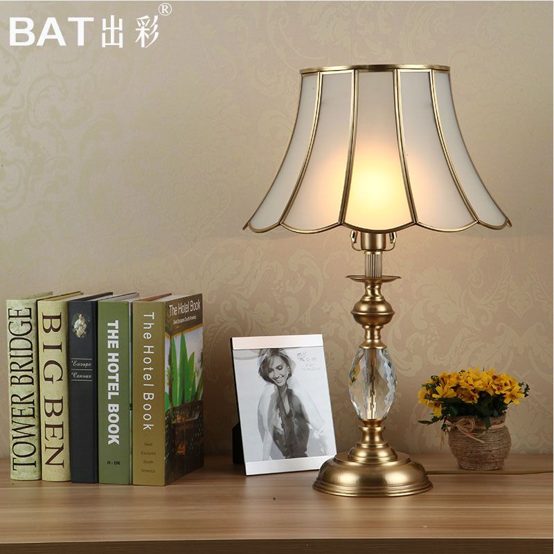 出彩简欧式复古台灯卧室床头灯美式书房客厅纯铜全铜艺术装饰台灯产品图片,出彩简欧式复古台灯卧室床头灯美式书房客厅纯铜全铜艺术装饰台灯产品相册 - 深圳市出彩光电科技太原办事处 - 九正